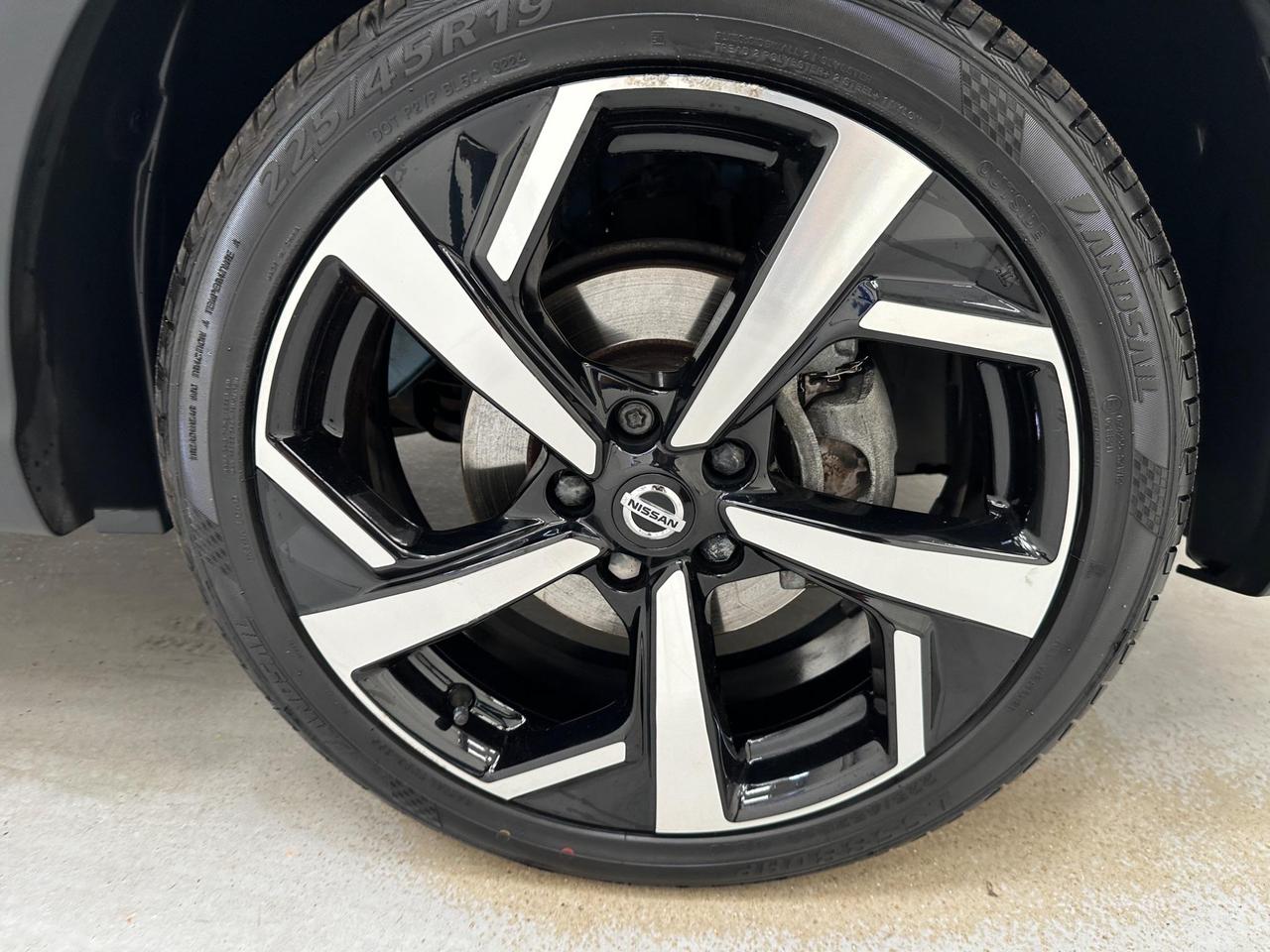 Nissan Qashqai FX69VXN