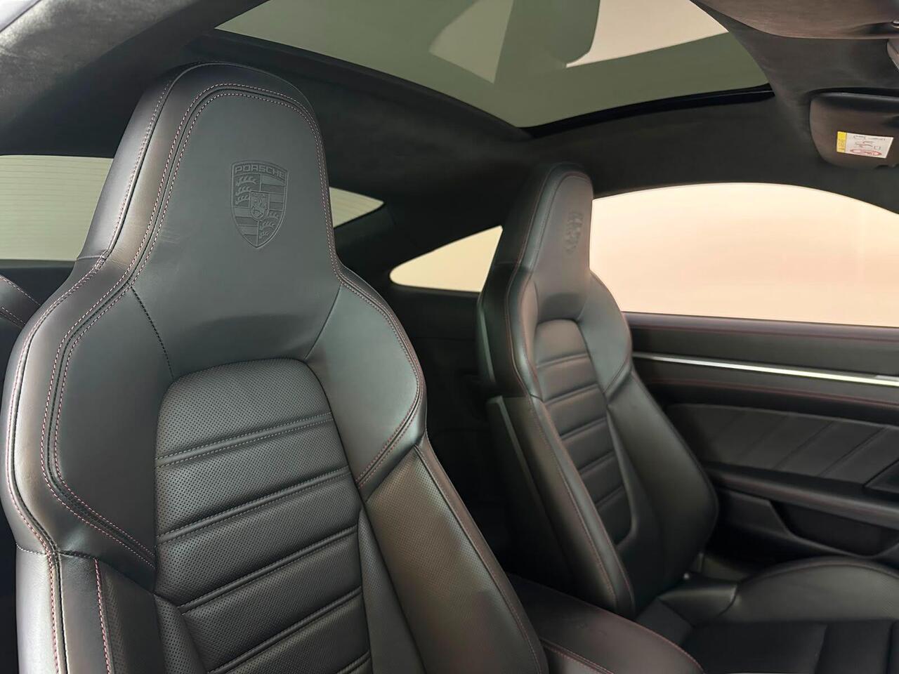 Porsche 911 AO73WWE