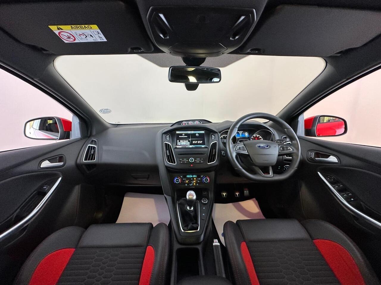 Ford Focus AD15AOM