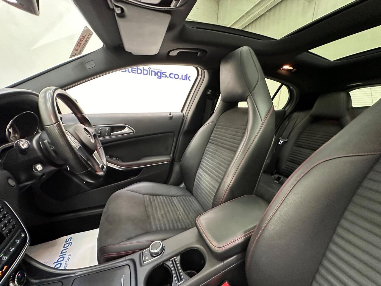 Mercedes-Benz GLA EY15HRN