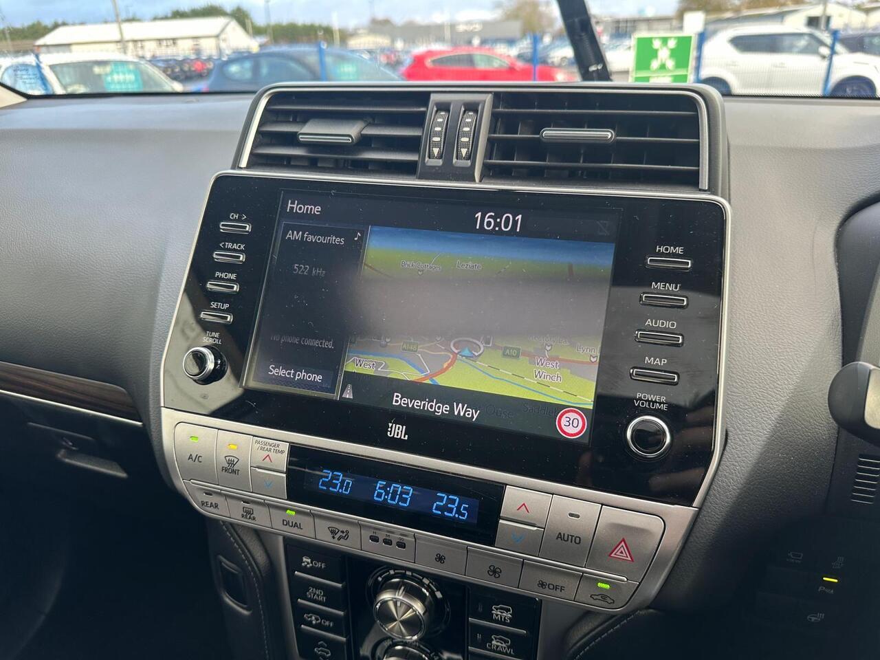 Toyota Land Cruiser AK73UAE