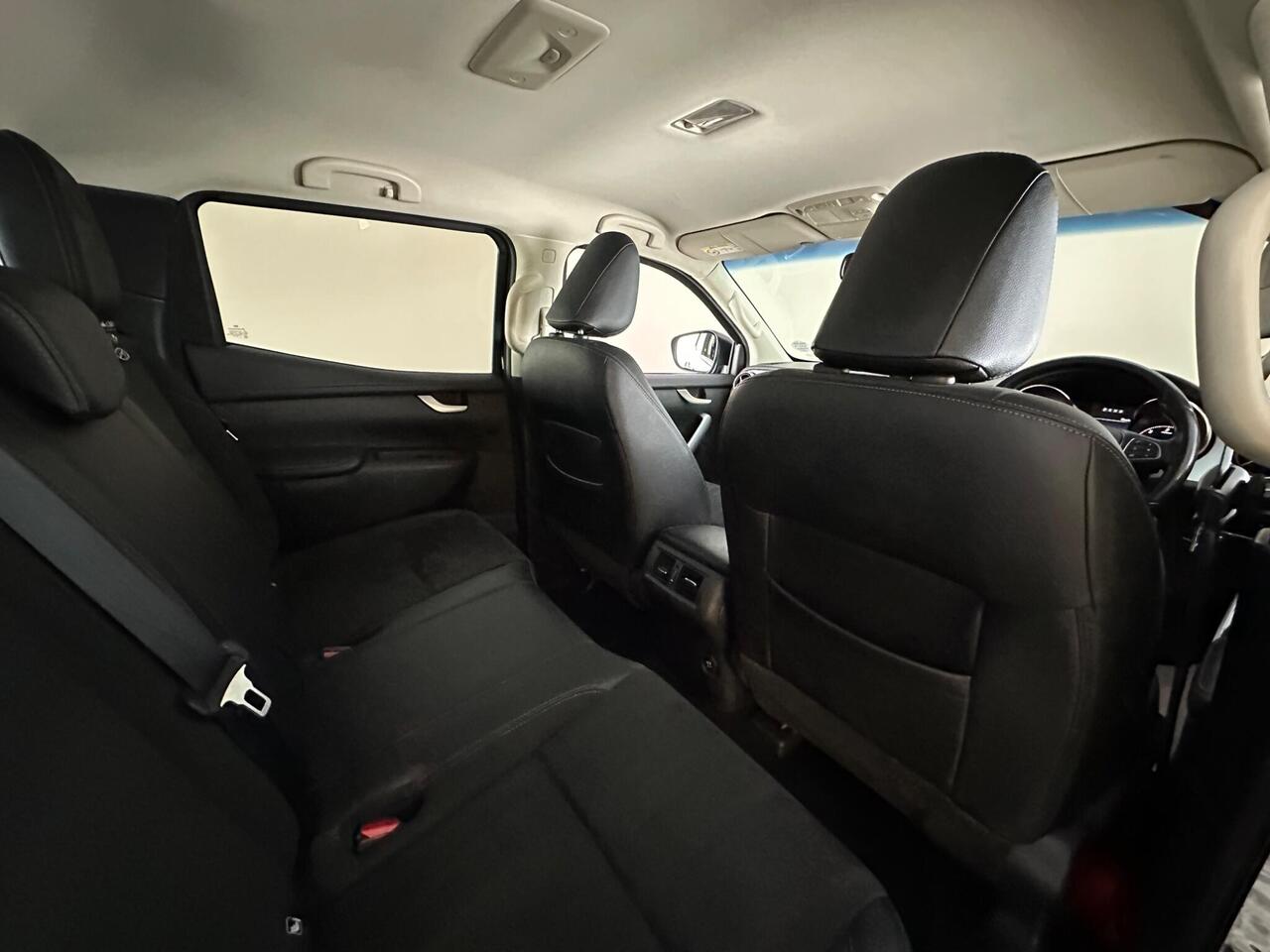 Mercedes-Benz X Class CA11LFS