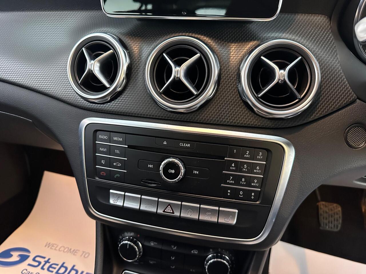 Mercedes-Benz GLA YG68UZR