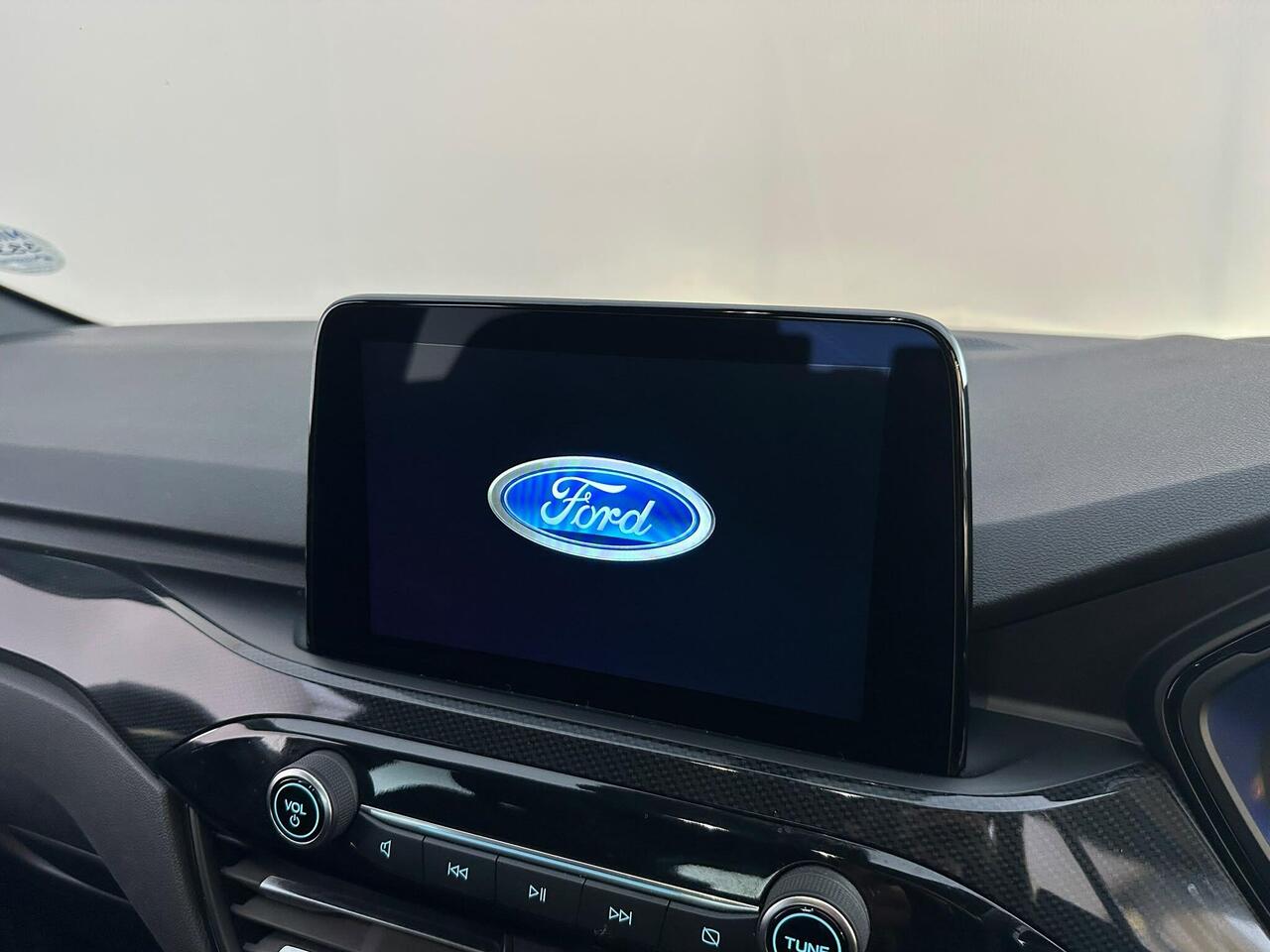 Ford Kuga YO21EHU