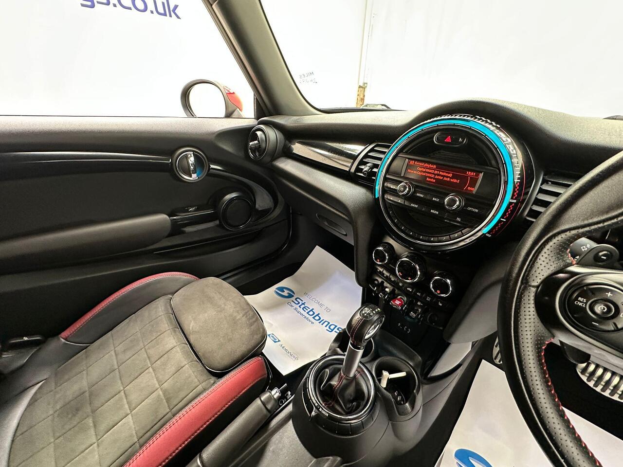 MINI Hatch KS67HYX