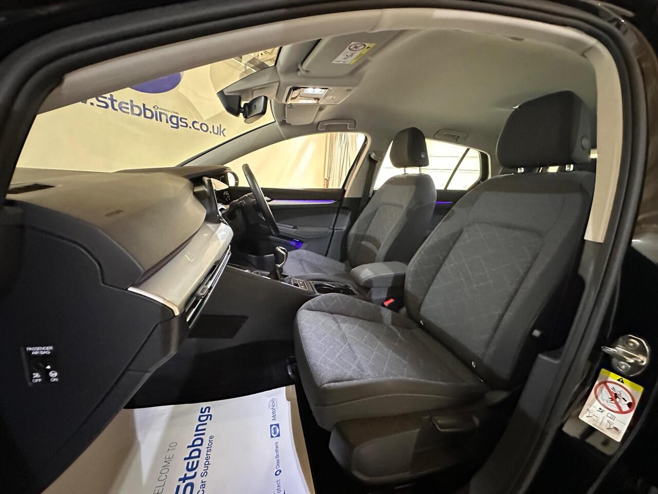 Volkswagen Golf EN21XYJ