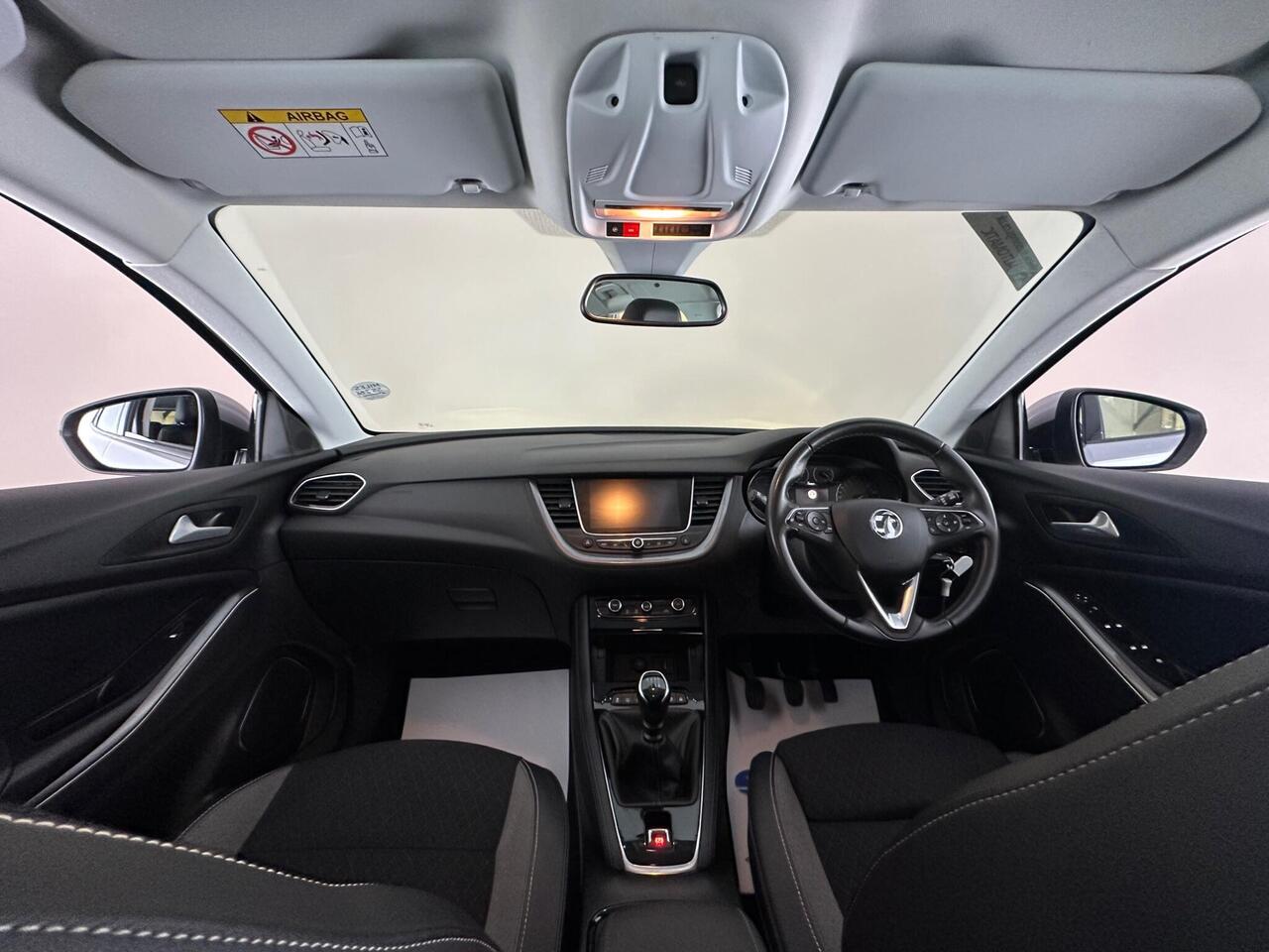 Vauxhall Grandland X FP21OZF