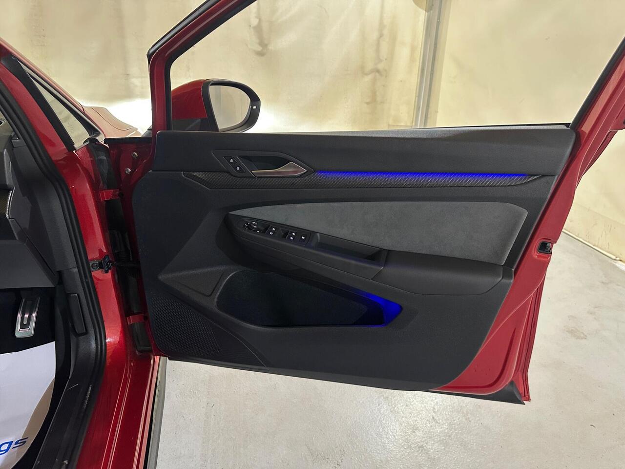 Volkswagen Golf AO22OUP