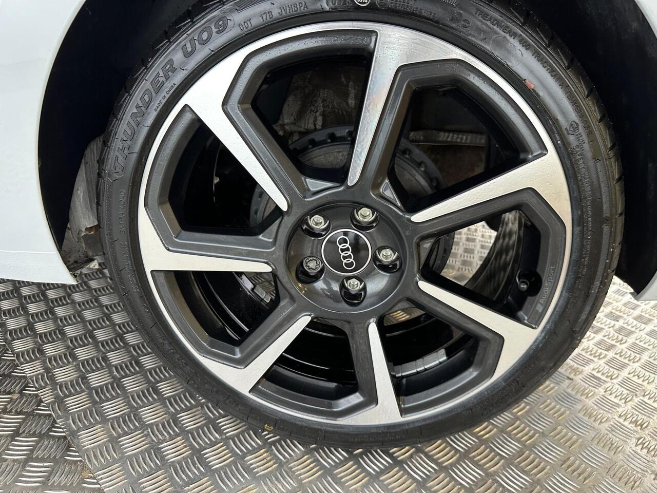Audi A1 AP70MPF