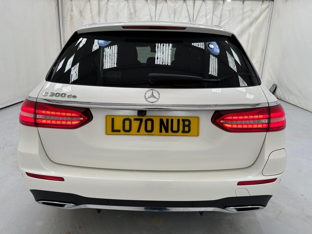 Mercedes-Benz E Class LO70NUB