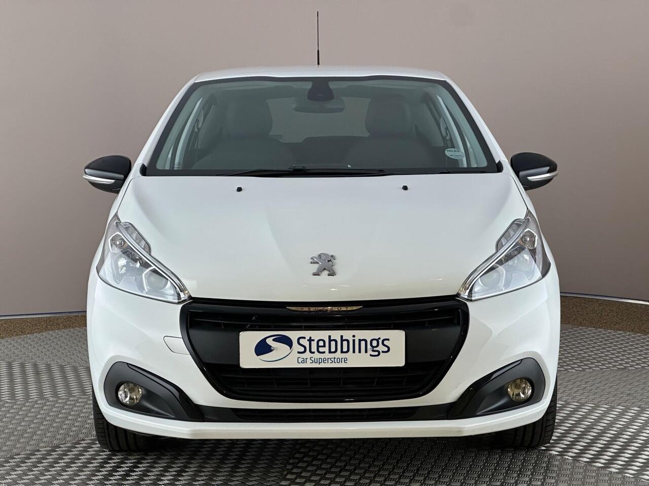 Peugeot 208 RK17OPU