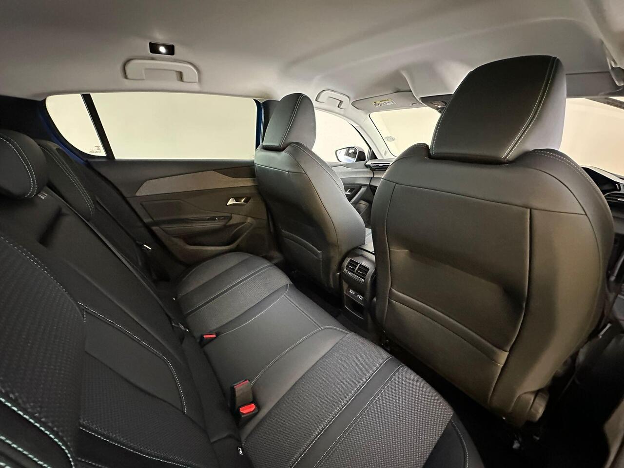 Peugeot 308 NU22UGE