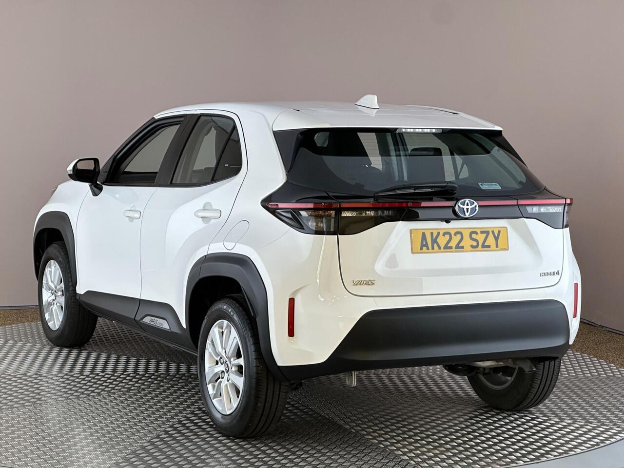 Toyota Yaris Cross AK22SZY
