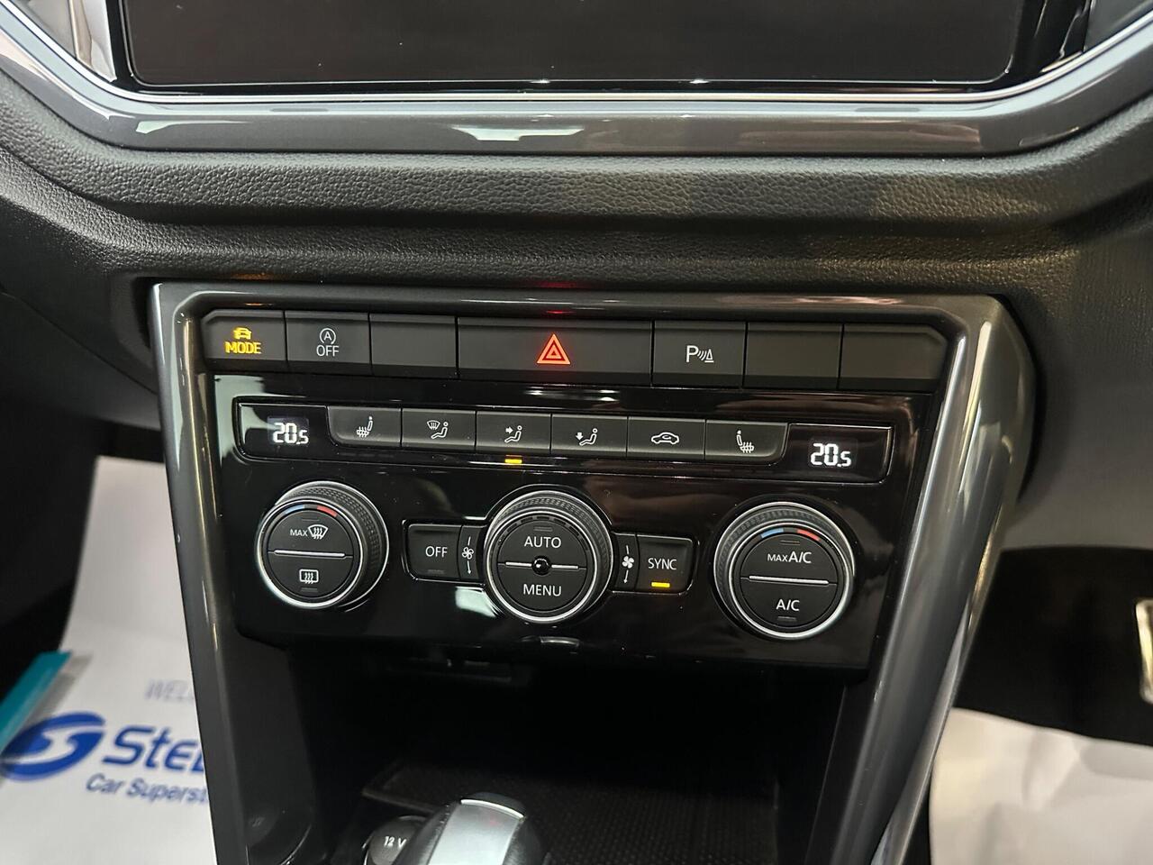 Volkswagen T-Roc VE71FXT