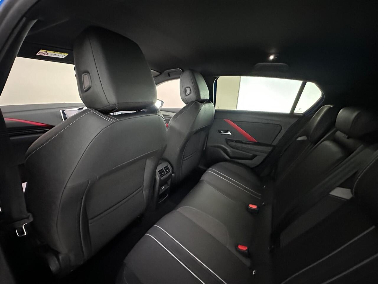 Vauxhall Astra WR72FGG