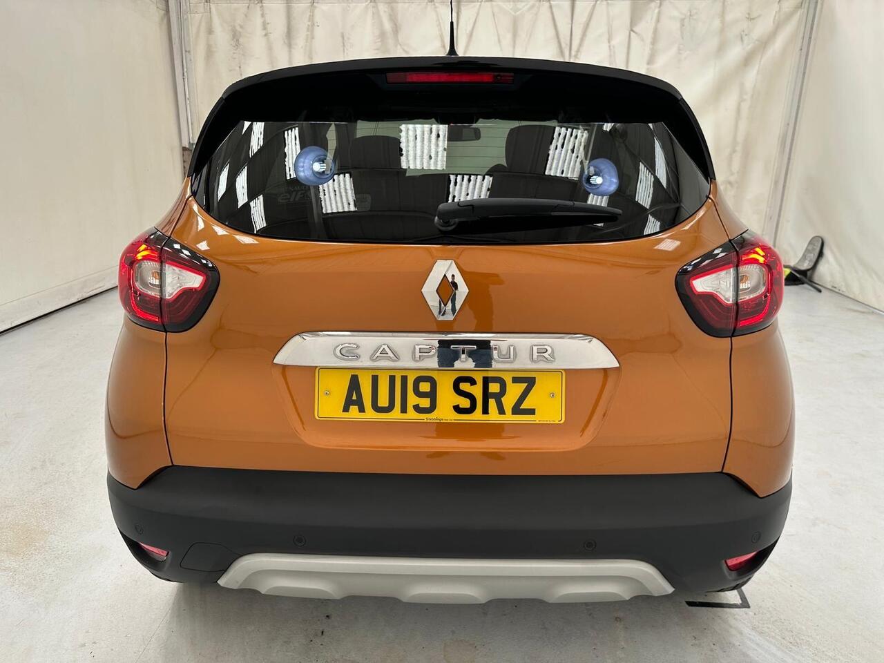 Renault Captur AU19SRZ