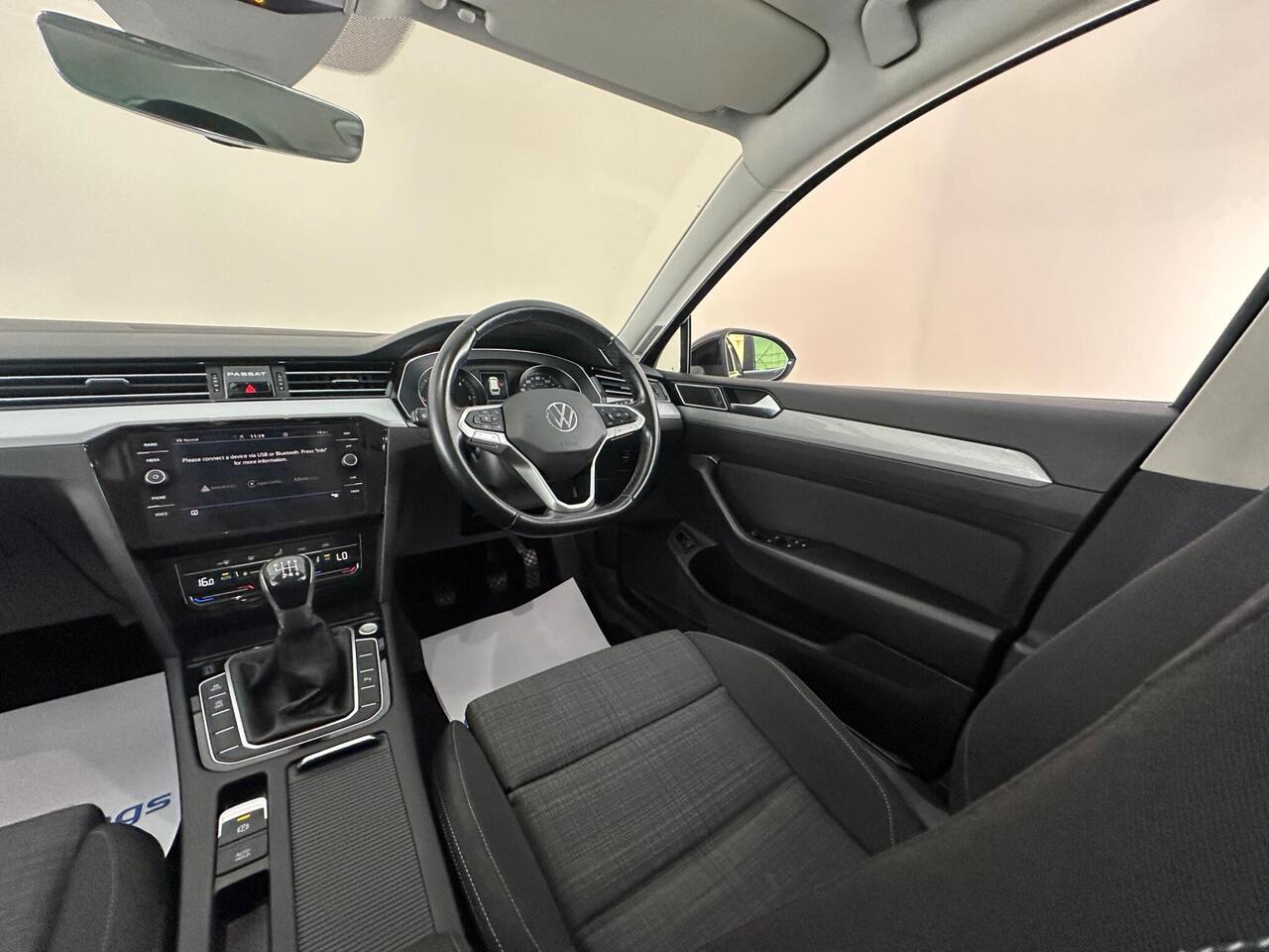 Volkswagen Passat YC71RXO