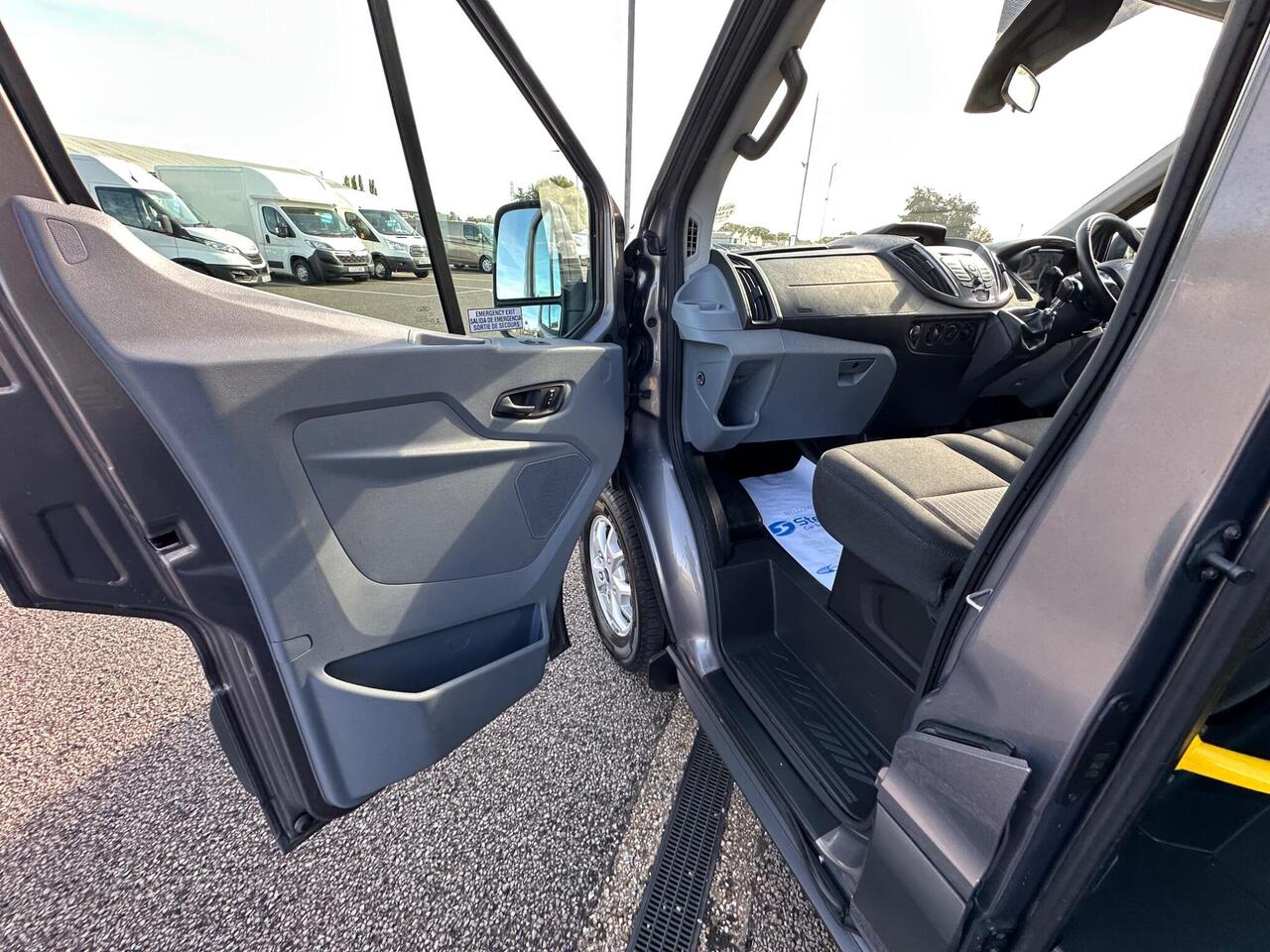 Ford Transit GX15RHU