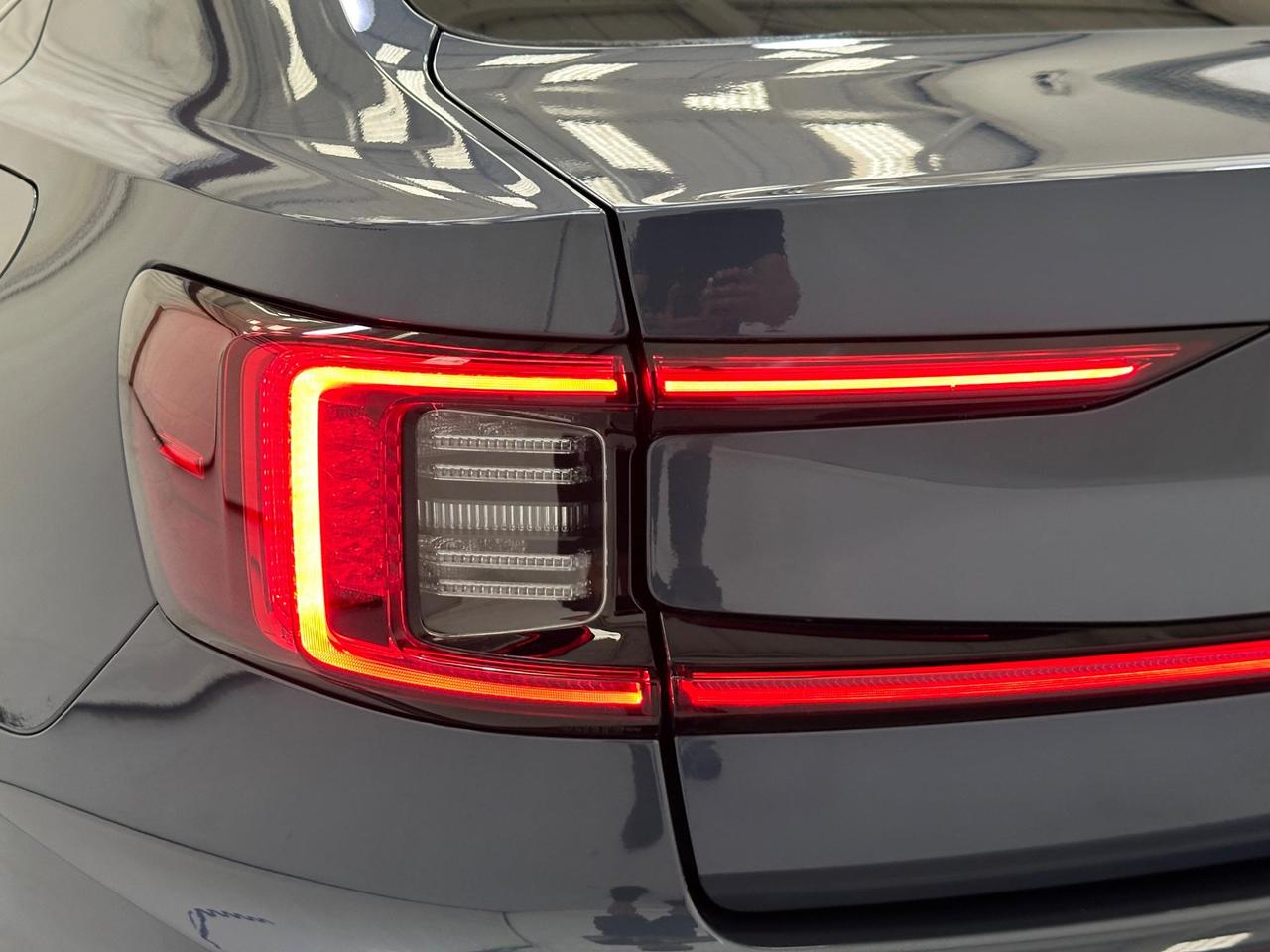 Polestar Polestar 2 OE72GMG
