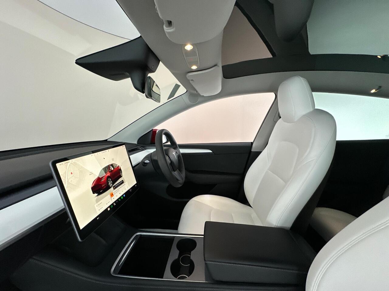 Tesla Model Y LB22LCT
