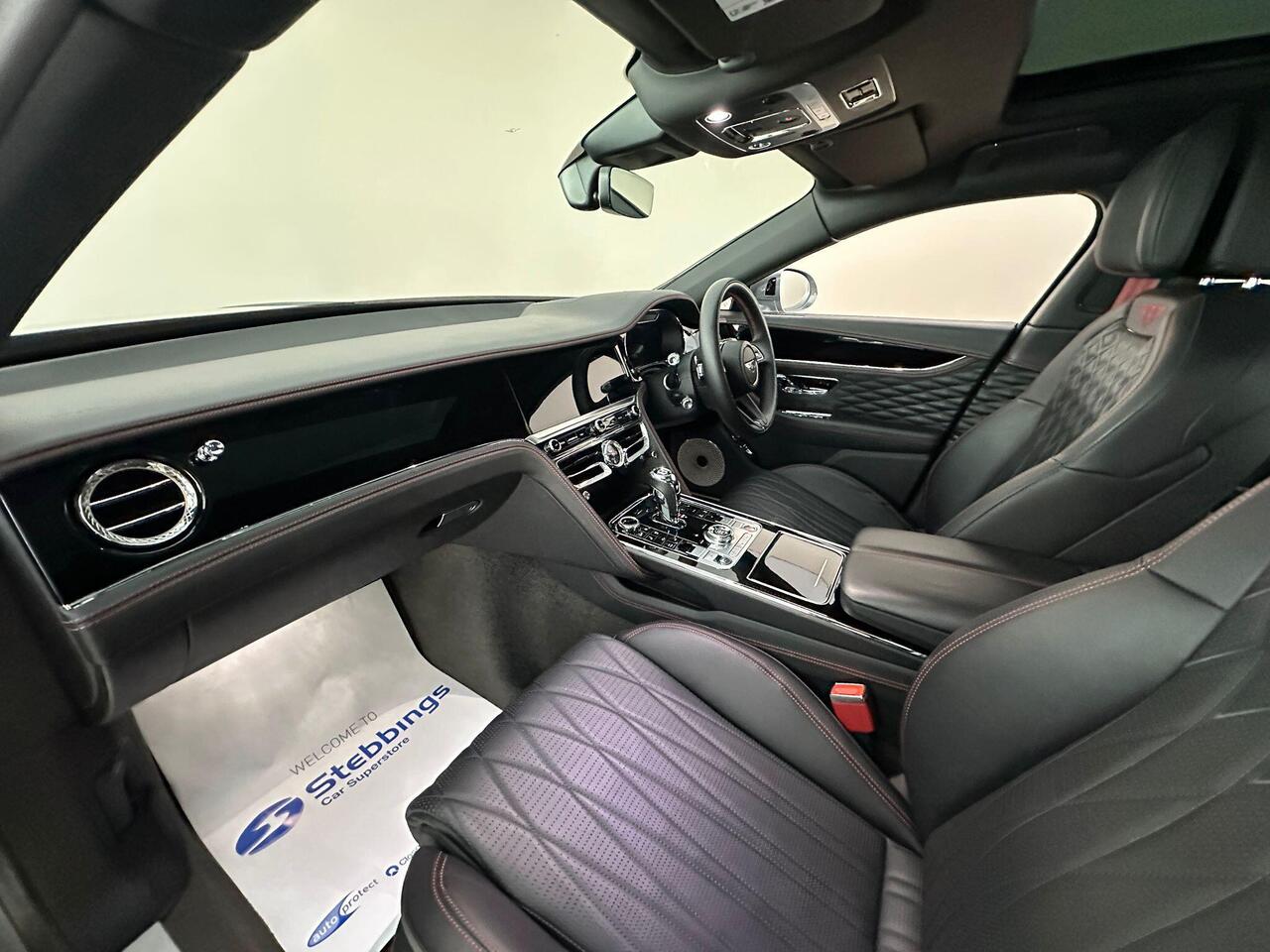 Bentley Flying Spur SN71VZD