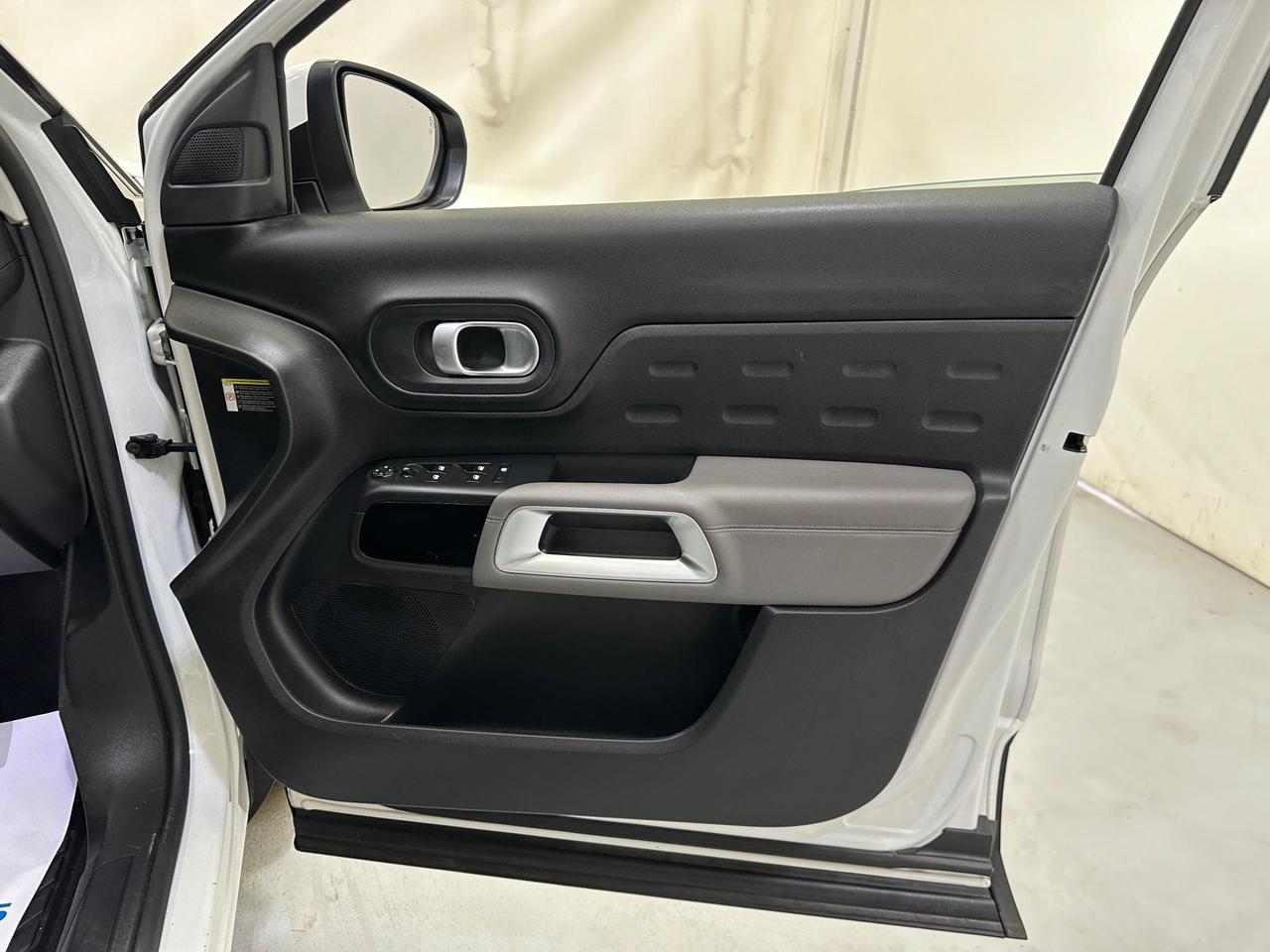 Citroen C5 Aircross BF22YGV