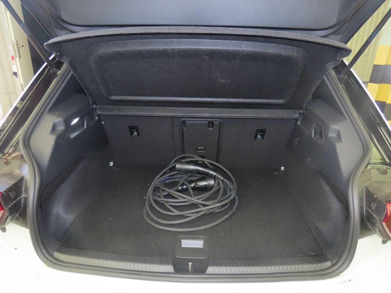 Volkswagen ID.3 OE21UUX