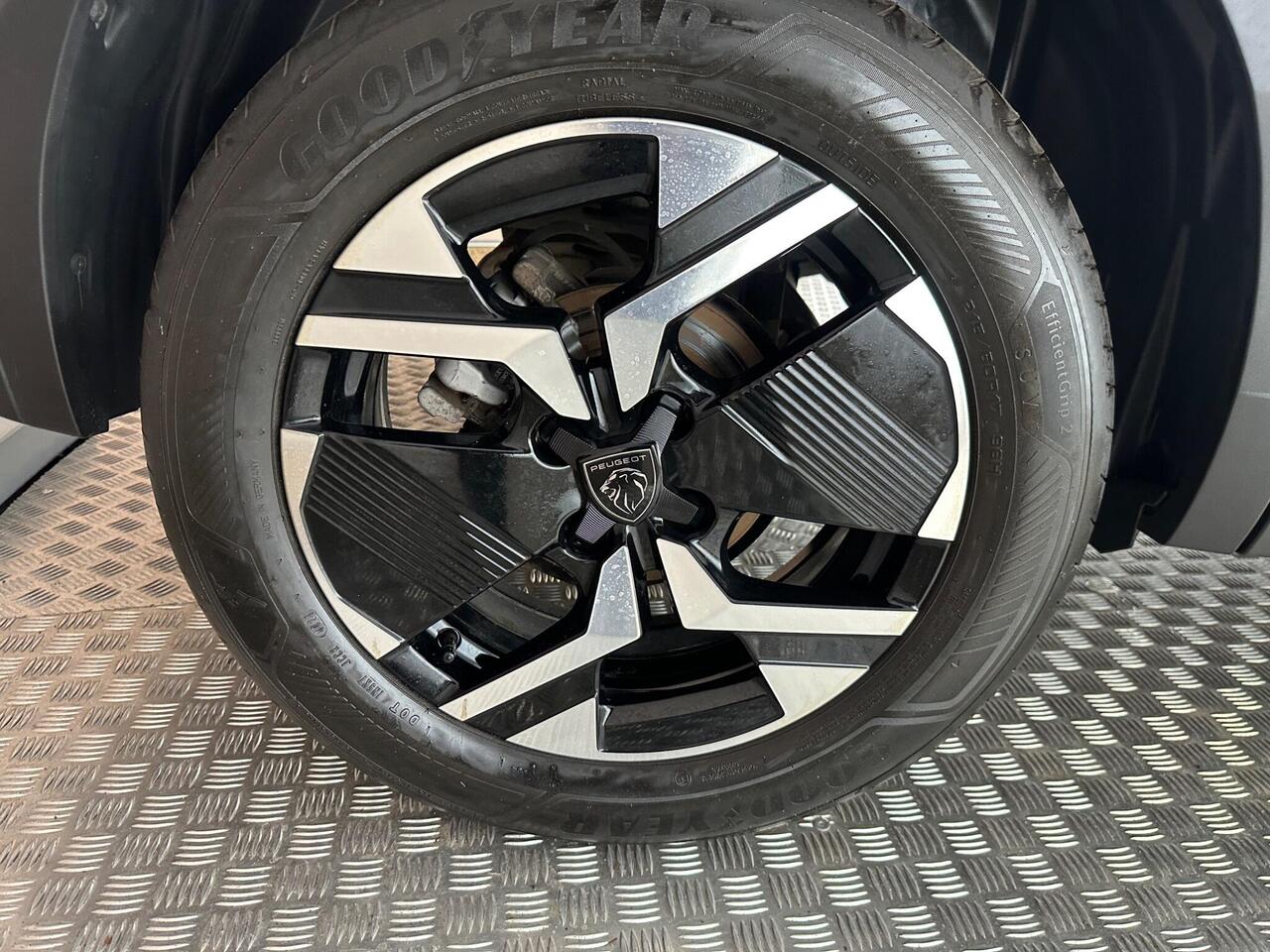 Peugeot 2008 PX25XGE