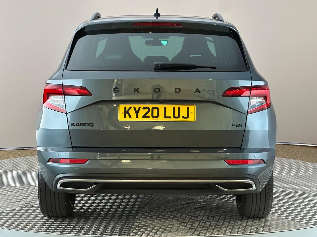 Skoda Karoq KY20LUJ