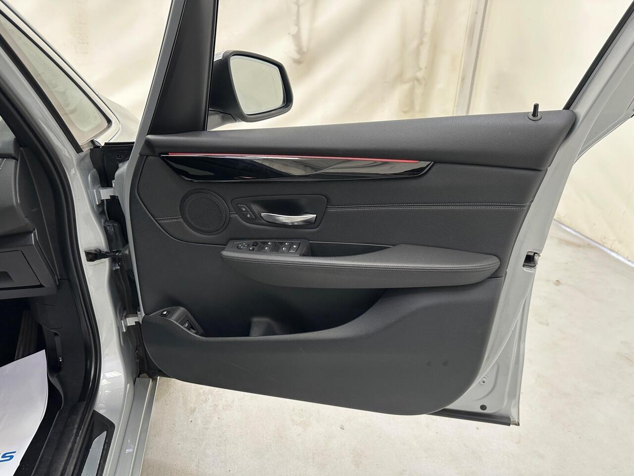 BMW 2 Series Active Tourer WP68UJV