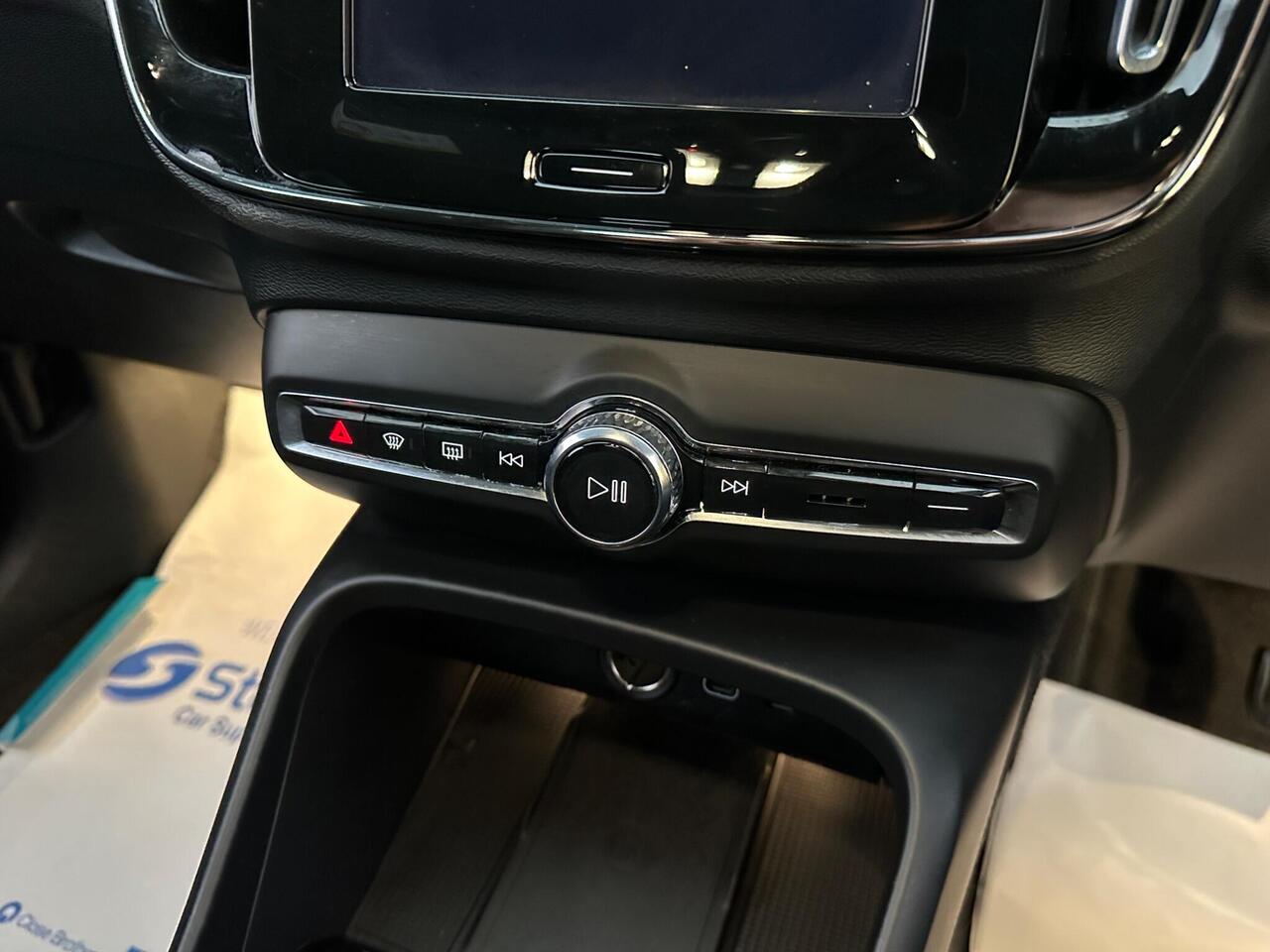 Volvo XC40 WP25VWF