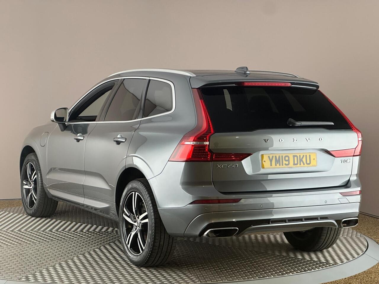 Volvo XC60 YM19DKU