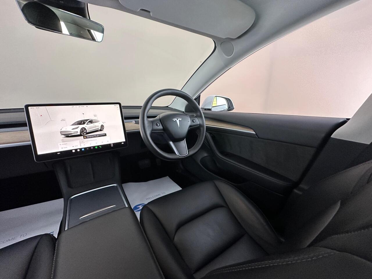 Tesla Model 3 AF72VVL