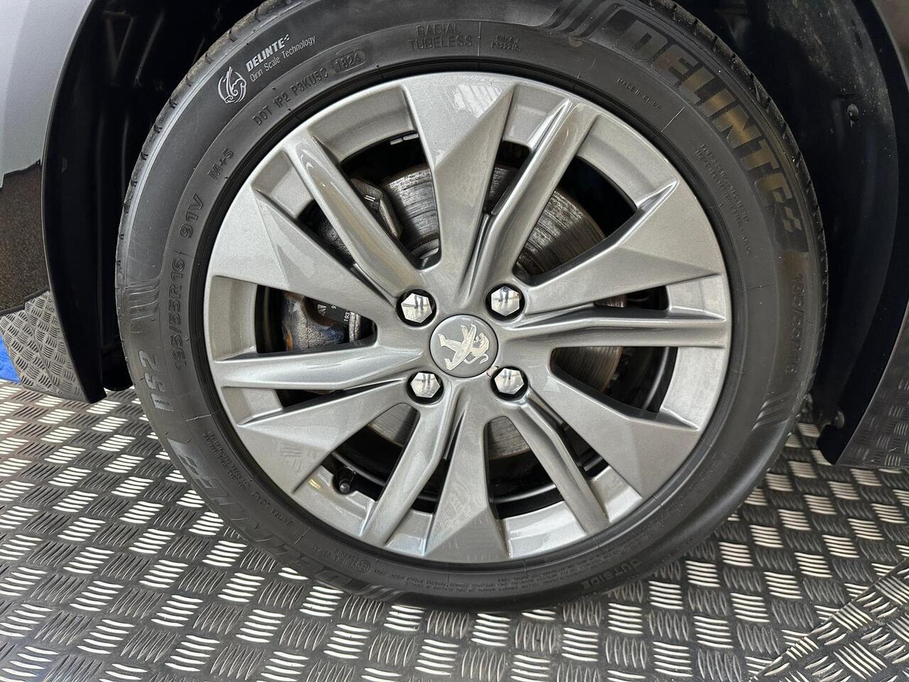 Peugeot E-208 SM71FXD