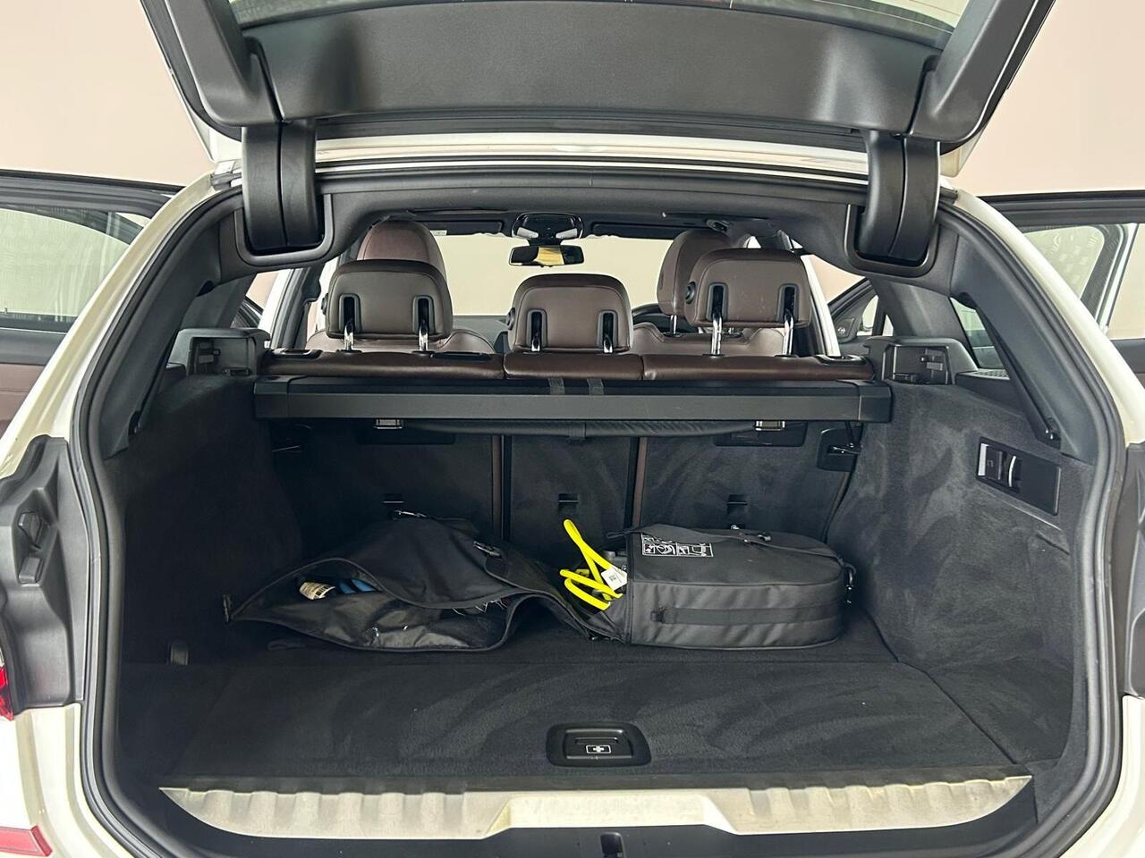 BMW 3 Series OU70OSJ