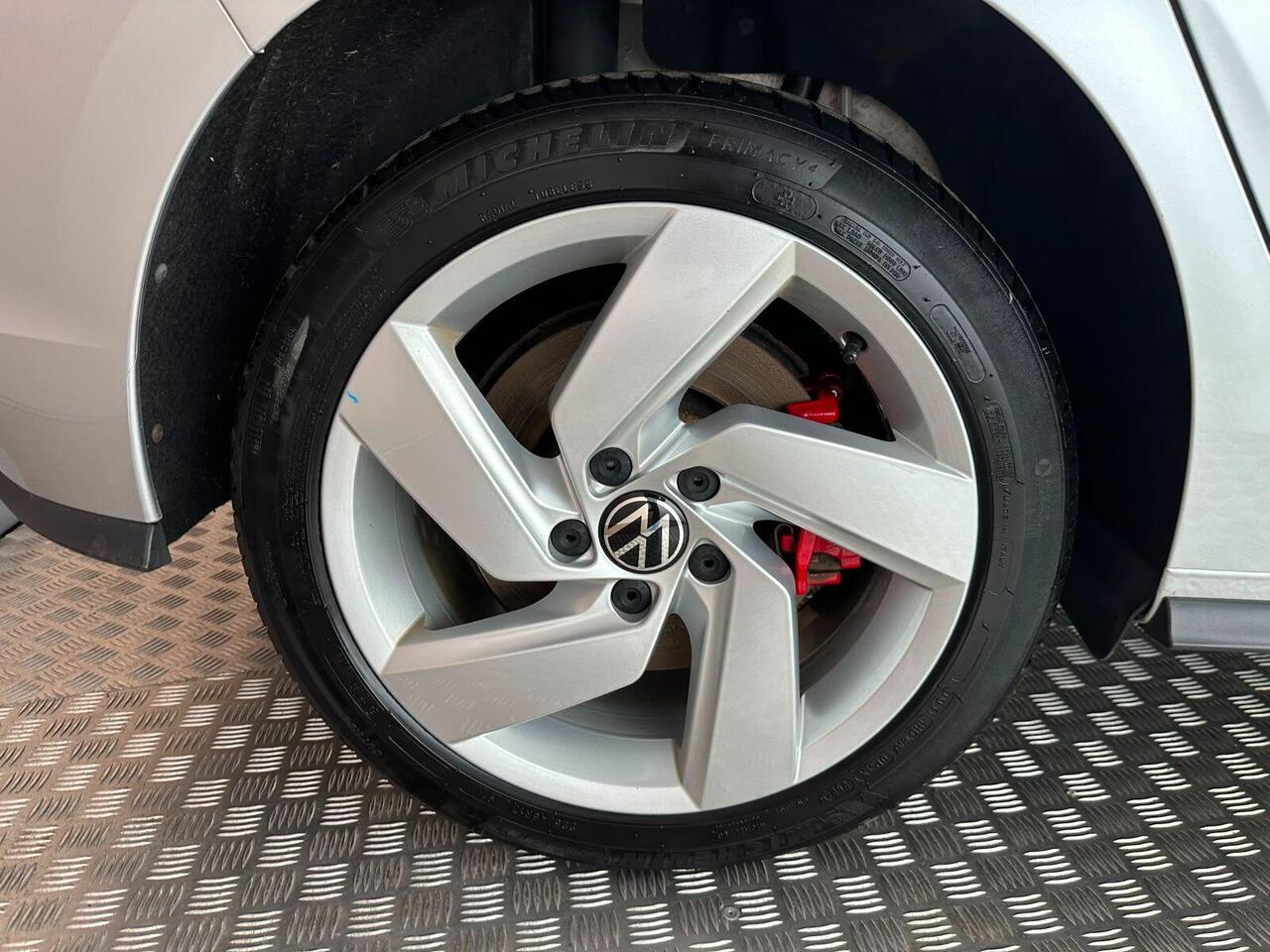 Volkswagen Golf BD72KTA