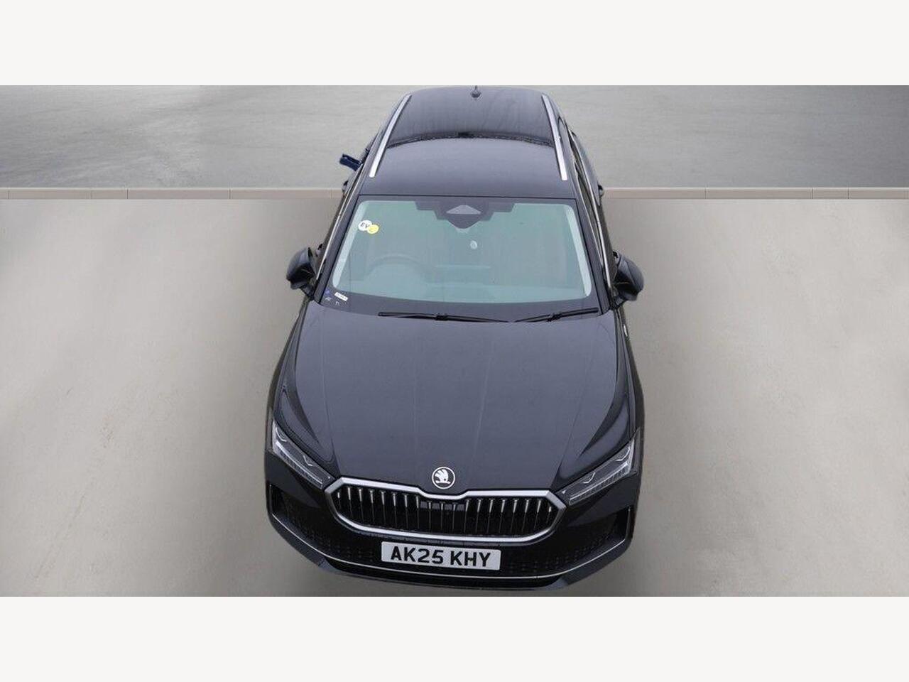 Skoda Superb AK25KHY