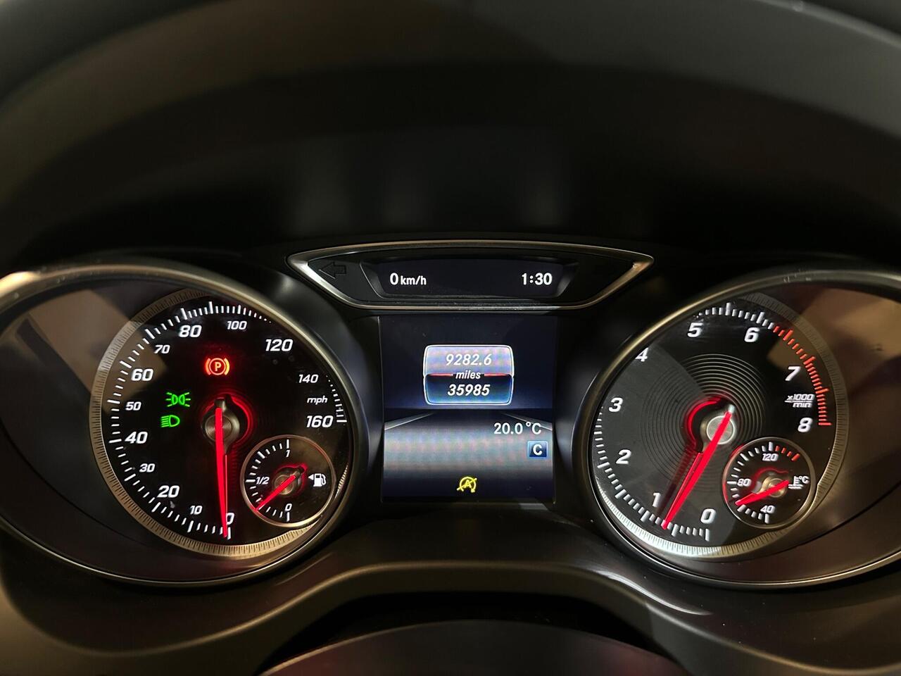 Mercedes-Benz GLA VO69VZZ