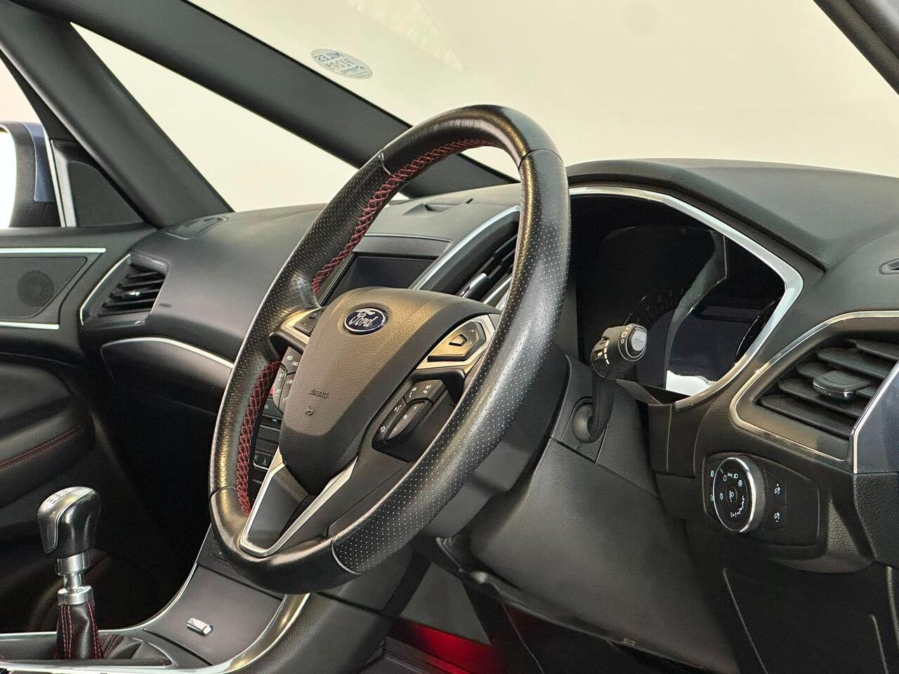 Ford S-Max CE69OOD