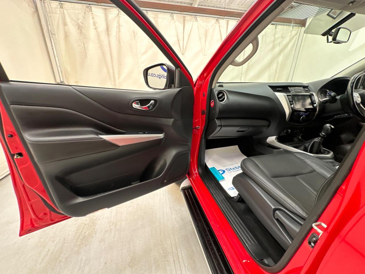 Nissan Navara LM21AXN
