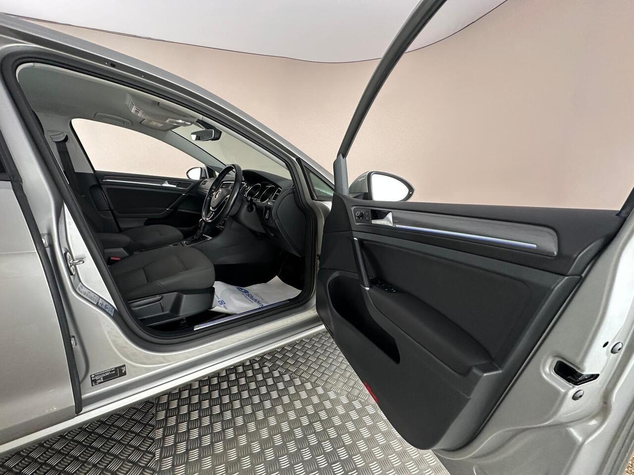 Volkswagen e-Golf MD69MYO