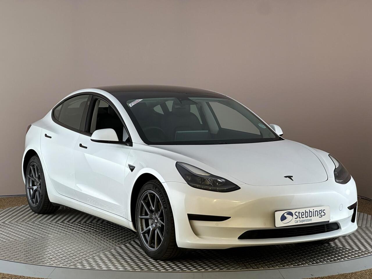 Tesla Model 3 AF72UWA