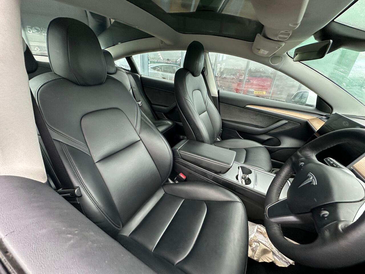 Tesla Model 3 AF72VTD