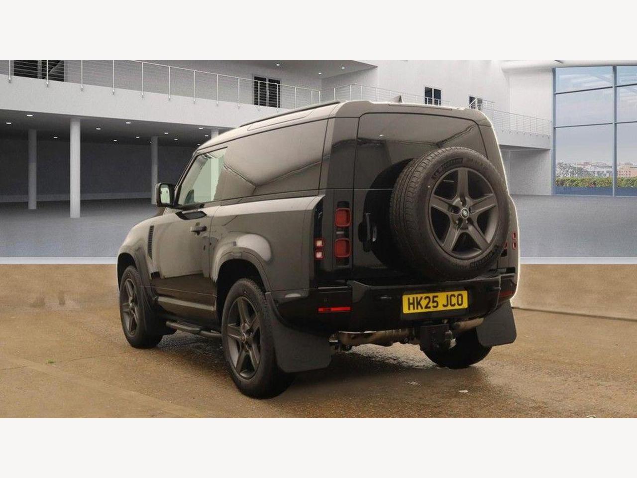 Land Rover Defender 90 HK25JCO