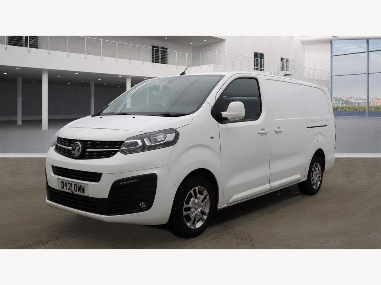 Vauxhall Vivaro DY21OWW