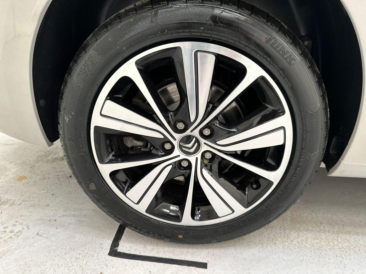 Citroen Grand C4 Picasso GP17LNN