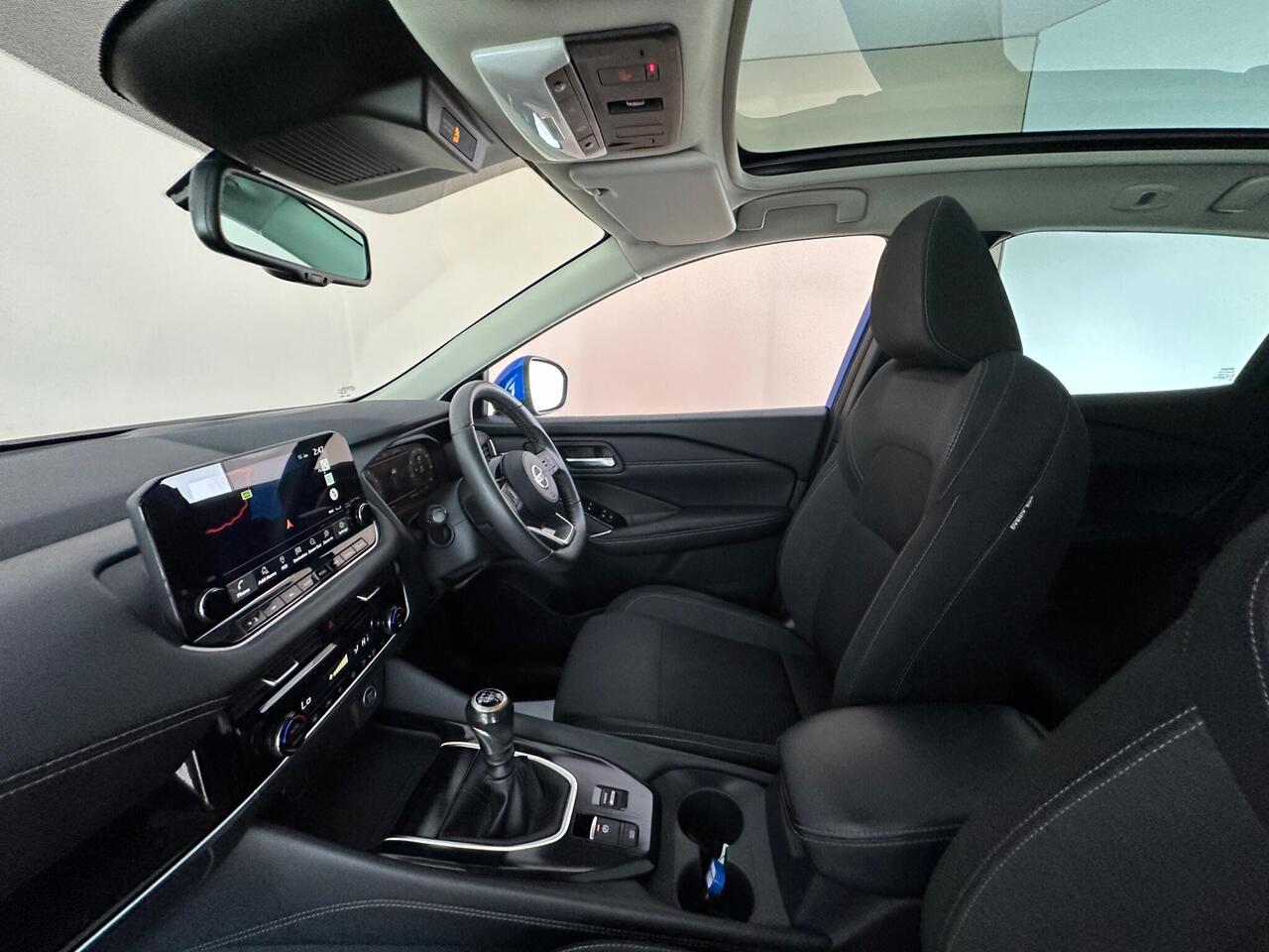 Nissan Qashqai EA21POV