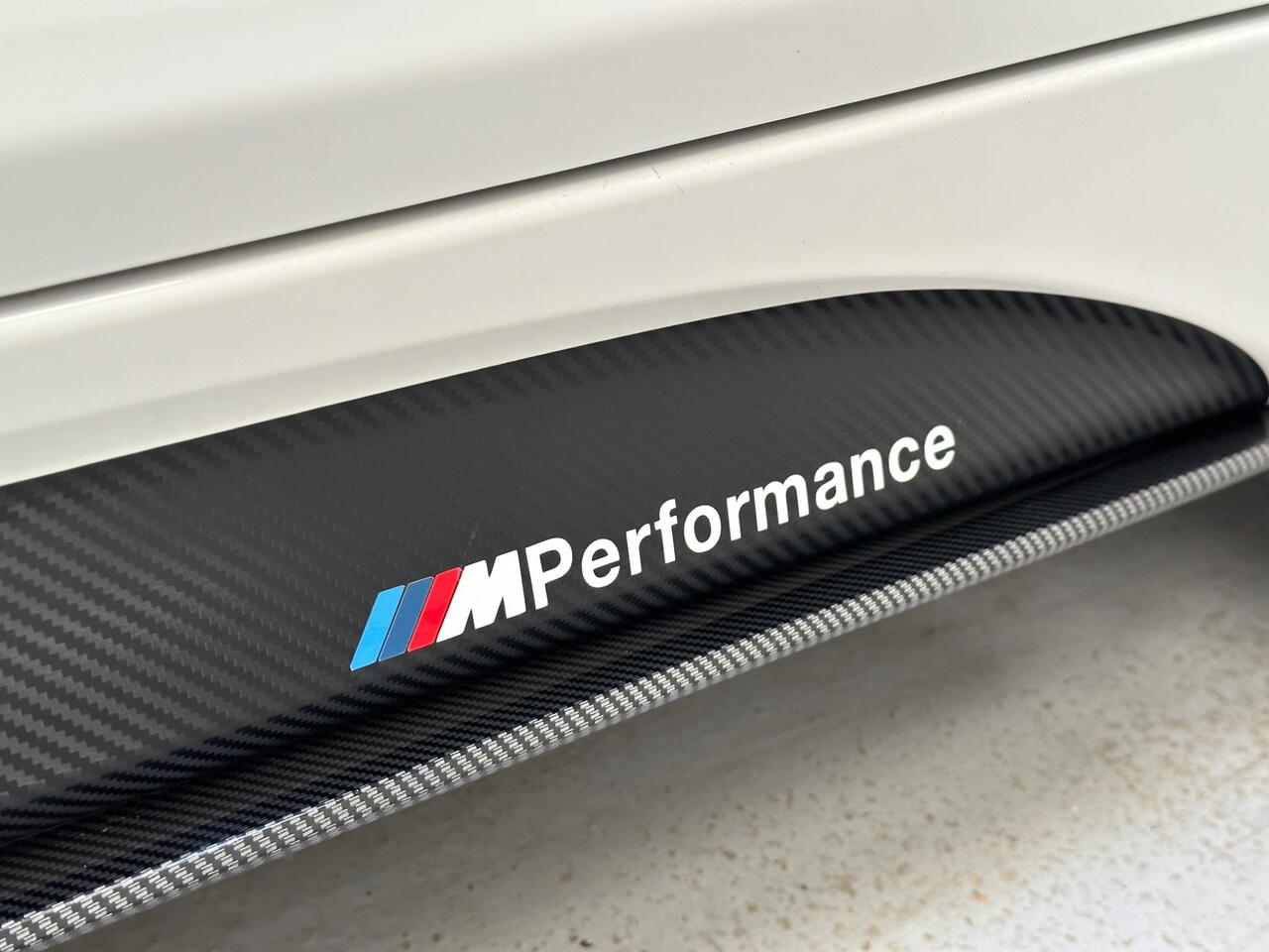 BMW 3 Series LG66UGK