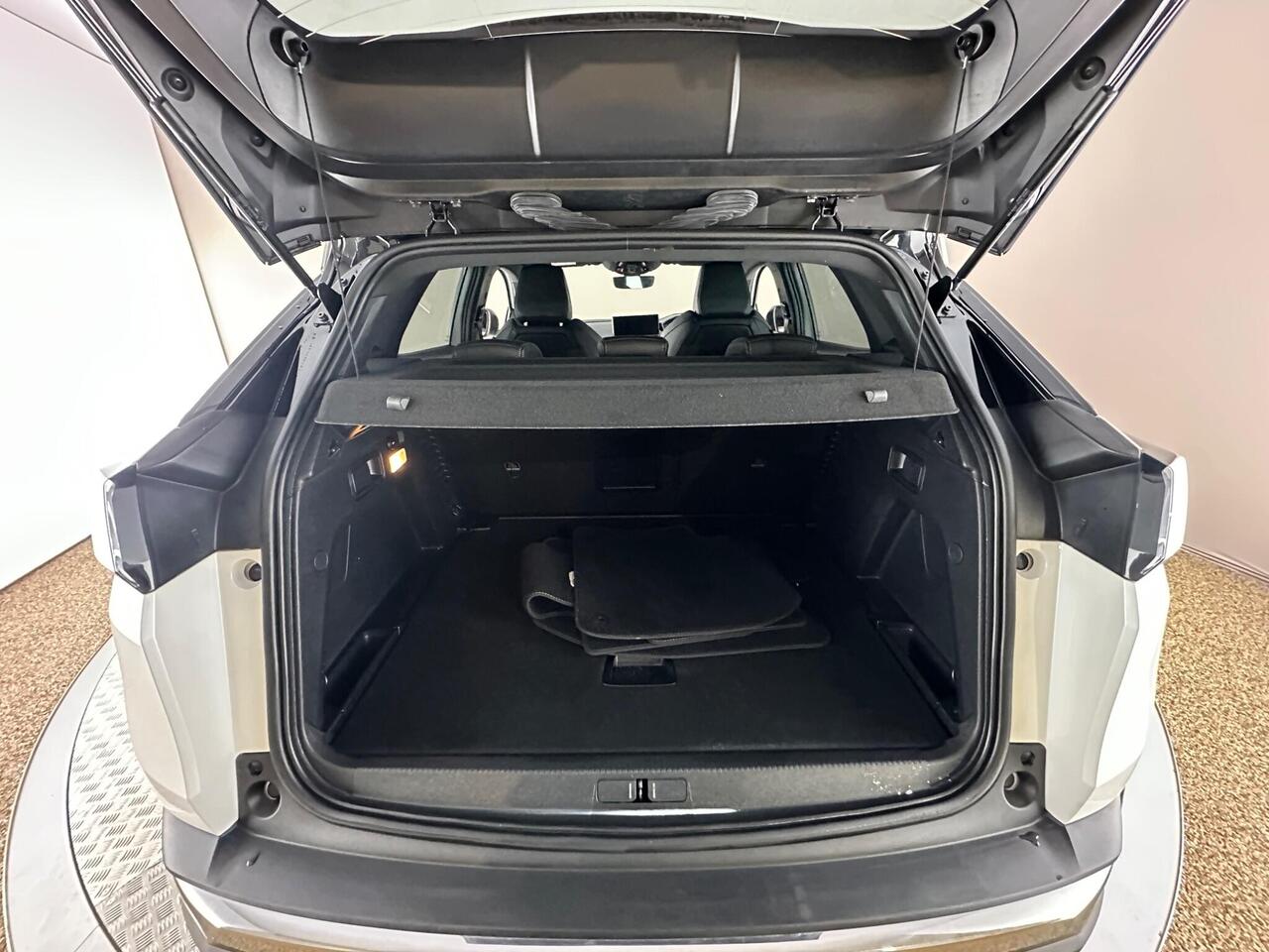 Peugeot 3008 BF71UZS