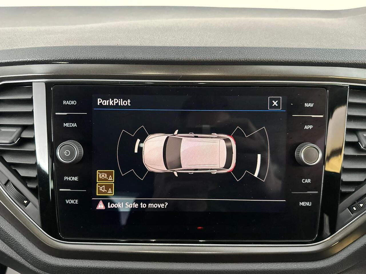 Volkswagen T-Roc DA69JFF